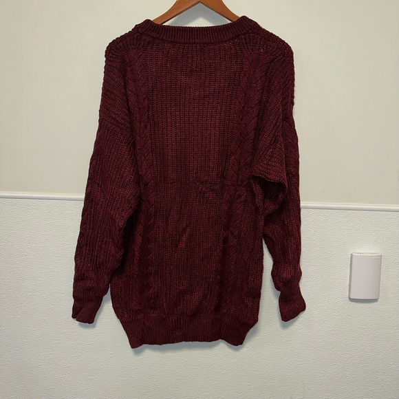 Liny Xin Women’s Burgundy Cable Knit Sweater NWT Medium Slightly Oversized New - Picture 4 of 8